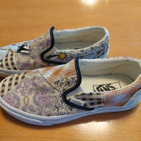 VANS Meadow Patchwork Asher Slip on Sz 7 NWOB - Picture 3 of 4